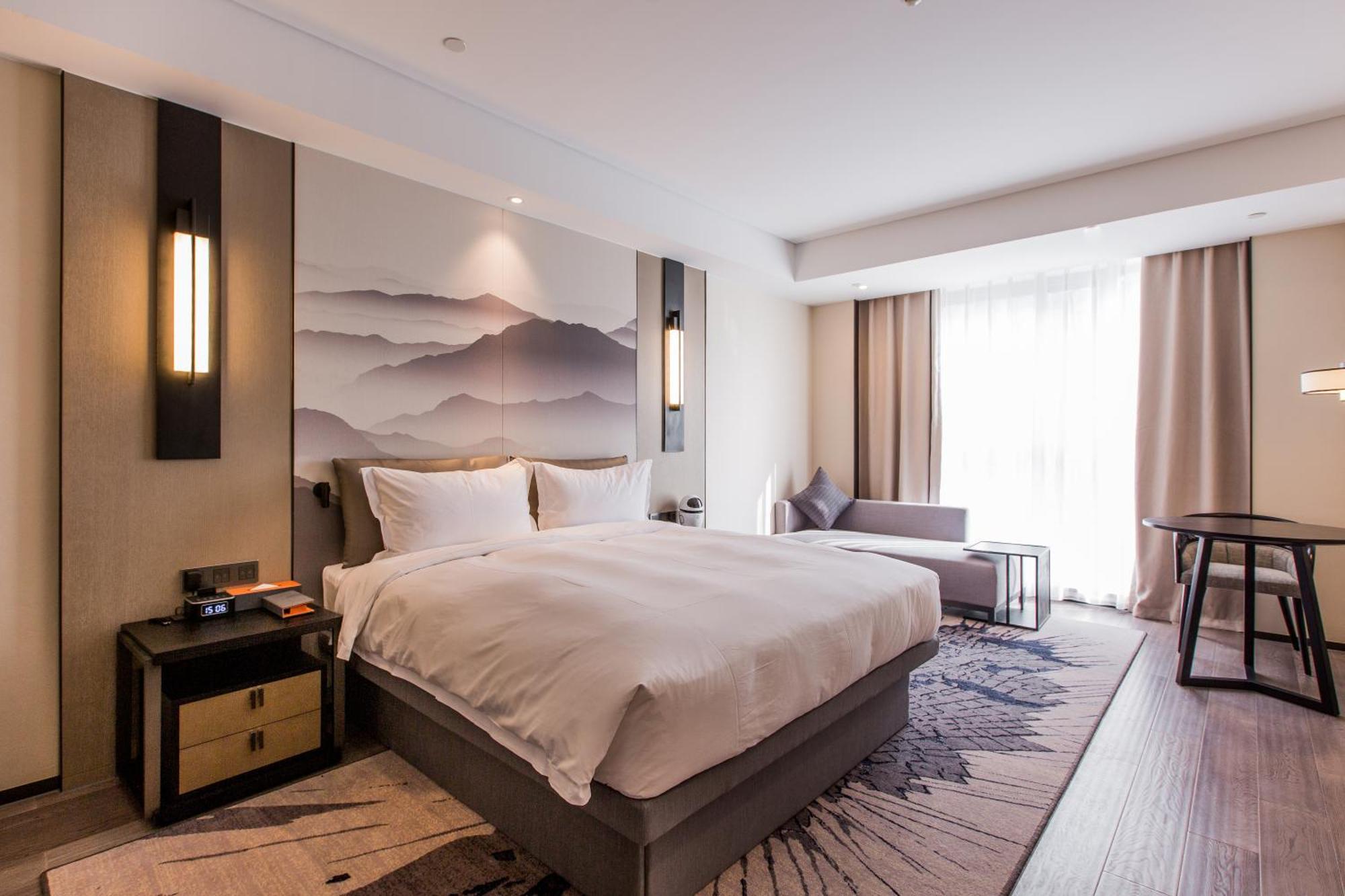Howard Johnson By Wyndham Life Zhuoyuan Нинбо Экстерьер фото